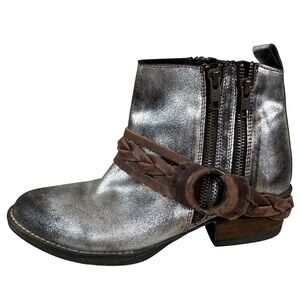 Very Volatile Silver Metallic Leather Braided Harness Ankle Boots Womens 8 US